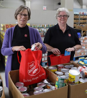 Amid Canada Post Strike Salvation Army Urges Donors to Reach Out in Other ways to Support Struggling Canadians This Christmas