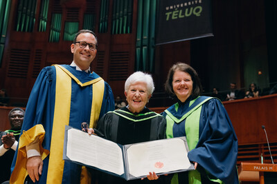 De gauche à droite : Alexandre Cloutier, président de l’Université du Québec, la docteure honoris causa Louise Harel et Lucie Laflamme, directrice générale de l'Université TÉLUQ.

Crédit photo : Jean-François Gravel (Groupe CNW/Université TÉLUQ)