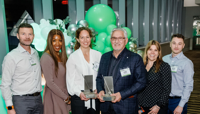 Catalin Aurel Cenan, Carolyn Alexander, Myriam Cadotte, Harry Flaherty, Jennifer Godin, Raphaël Gagnon (Groupe CNW/Altra-Sanexen)