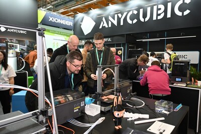 Anycubic Unveils New 3D Printing Innovations at Formnext 2024, Captivating Global Attention