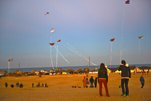 Celebrate OBXmas: A Coastal Holiday Experience on North Carolina's Outer Banks