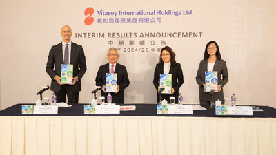 Caption (1): Vitasoy management presents its VITASOY CALCI-PLUS High Fibre Soymilk and VITASOY CALCI-PLUS Milky Soymilk at the press conference. (From left) Mr. Roberto Guidetti, Group Chief Executive Officer; Mr. Winston Lo, Executive Chairman; Ms. May Lo, Deputy Chairman; and Ms. Ian Ng, Group Chief Financial Officer.