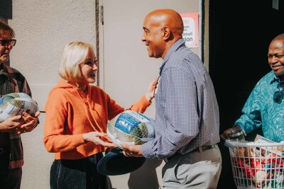 Pastor Paula White distributes turkeys ahead of Thanksgiving.