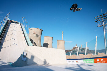 Monster Energy’s Mia Brookes Wins First World Cup Title and Makes History at the FIS Snowboard World Cup Big Air in Beijing