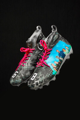 Comerica Bank and Detroit Lions team up to support Alternatives For Girls as part of My Cause My Cleats campaign. (Jeff Nguyen/Detroit Lions)