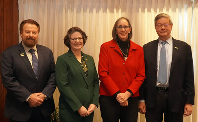 Left to right: Gary Weyhmuller, MBA, SPHR, NCCN COO; Crystal S. Denlinger, MD, NCCN CEO; W. Kimryn Rathmell, MD, PhD, MMHC, NCI Director; and Wui-Jin Koh, MD, NCCN CMO.