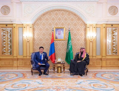 Prime Minister of Mongolia L. Oyun-Erdene meets with Crown Prince andPrime Minister of the Kingdom of Saudi Arabia Mohammed bin Salman Al Saud