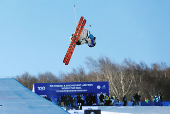 Monster Army Rider Svea Irving Takes 3rd Place in Women’s Freeski Halfpipe at the FIS World Cup in Secret Garden, China