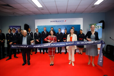 Ribbon cutting from left to right :

Secretary of Transportation, Jaime J. Bautista, Secretary of Tourism, Christina Garcia Frasco, French Ambassador Marie Fontanel and Air France-KLM  General Manager for South East Asia& Oceania, Femke Kroese.

Photo credit NAIA