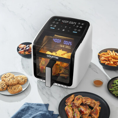 Gourmia's Panorama™ Digital Air Fryer elevates home cooking with its unique top-to-bottom viewing window, internal hologram display, and advanced functionality.