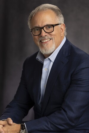 Hispanic Ad Pioneer Alex López Negrete To Be Inducted into the American Advertising Federation Advertising Hall of Fame Class of 2025