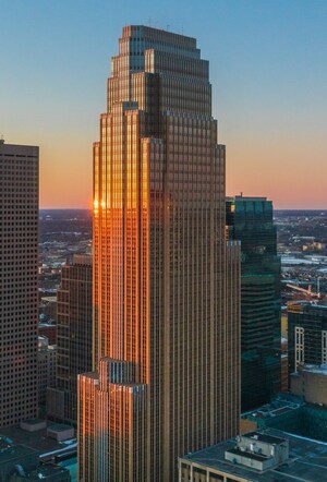 Cross Ocean Partners, Neuberger Berman and Onward Investors Purchase Minneapolis' Wells Fargo Center