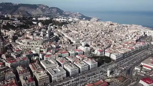 Infrastructure révolutionnaire mise en place par la CSCEC : L'autoroute Nord-Sud en Algérie gagne en efficacité et en sécurité