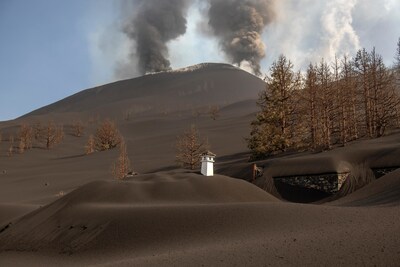 Macaronesian Stories, a moving campaign to rebuild a dream buried by La Palma's volcano in the Canary Islands