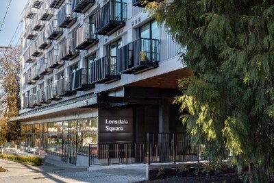 Lonsdale Square (CNW Group/Minto Apartment Real Estate Investment Trust)