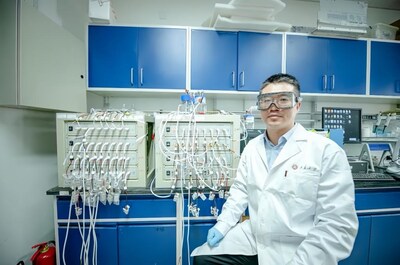 Guo Shaojun: An Ambitious and Resilient "Miner" (PRNewsfoto/China Science Daily)