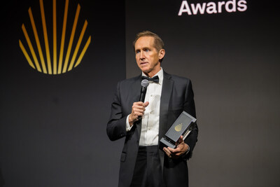 <div>Sempra's Jeffrey W. Martin Receives Lifetime Achievement Recognition at Platts Global Energy Awards</div>