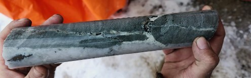 Unable to view the image, Please provide a valid URL.