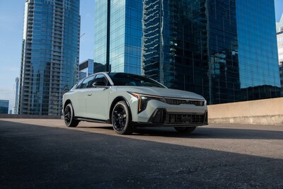 KIA AMERICA LANZA EL PRIMER CREADOR DE CONFIGURACION EN TIKTOK AUTOS (PRNewsfoto/Kia America)