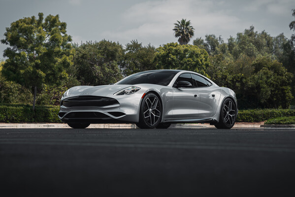 3rd Generation Karma Revero (shown with optional equipment)