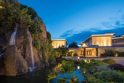 Unable to view the image, Please provide a valid URL.