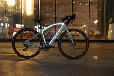 Vanpowers Unveils the Urban Cross Bike at CES 2025: Redefining Cycling with Smart Cycling Technology