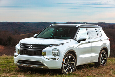 Mitsubishi Outlander Plug-in Hybrid Front 3/4