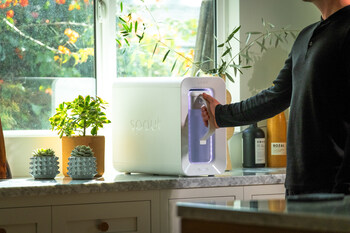 Imagine making pure drinking water right from the air in your home! It's a reality with Spout.