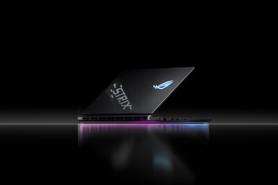 ASUS ROG Strix Scar 2025