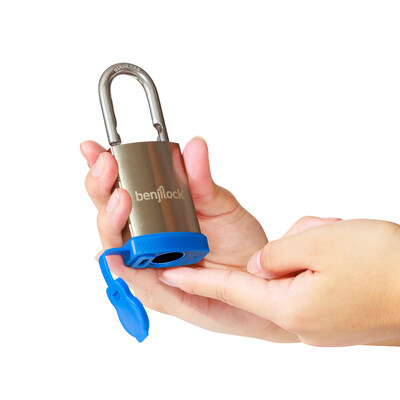 Introducing the BenjiLock Outdoor Fingerprint Padlock - a sleek, portable addition to the all-new Stainless Steel Series. Designed for everyday use, the BenjiLock seamlessly integrates into your lifestyle with personalized fingerprint access. Featuring IP68 weather resistance and the ability to store up to 10 fingerprints, it's the go-to security solution for both residential and commercial needs - indoors and outdoors. With the key always at your fingertips, accessibility has never been easier