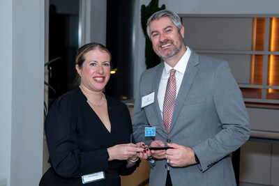 Havenpark's Director of Education Success Jason Hale accepted the Humanitarian Award from Multi-Housing News Editor-in-Chief Jessica Fiur at the MHN Excellence Awards ceremony December 5, 2024 in New York City. Photo by Gary Spector.