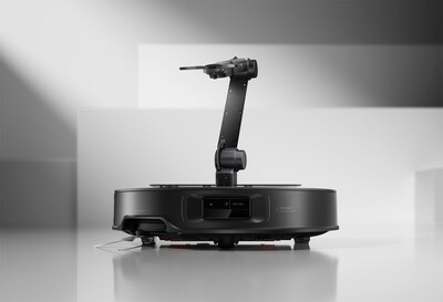 Saros Z70 (PRNewsfoto/Roborock)