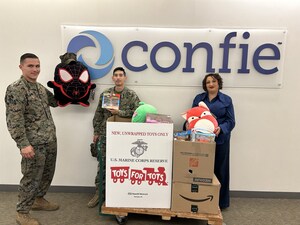 Freeway Insurance Brings Joy to Children Nationwide With Record-Breaking Toys for Tots Campaign