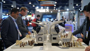 AI-Powered Chess Fun: SenseRobot makes a Stunning Debut at CES 2025