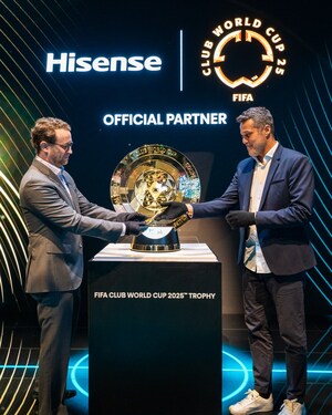 Hisense e FIFA oferecem aos torcedores a primeira visão do troféu da Copa do Mundo de Clubes da FIFA 2025™ na CES 2025