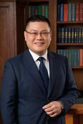 The Inner Circle acknowledges, Simon Cheung, CFO as Inner Circle Lifetime member