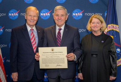 NASA Administrator Bill Nelson, left, and Deputy Administrator Pam Melroy, right, present Bob Cabana, who served as a NASA associate administrator, astronaut, and a colonel in the United States Marine Corps, the President’s Award for Distinguished Federal Civilian Service, recognizing his exceptional achievements and public service to the nation, Jan. 10, 2025, at the Mary W. Jackson NASA Headquarters in Washington. The award, signed by President Biden, is the highest honor the federal government can grant to a federal civilian employee.
Credit: NASA/Bill Ingalls