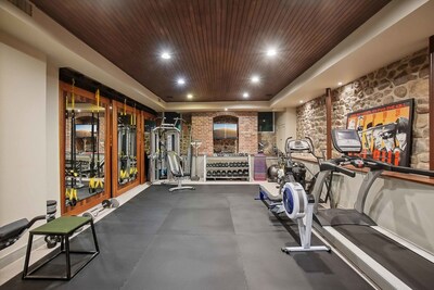 Exercise room (PRNewsfoto/PLACE)