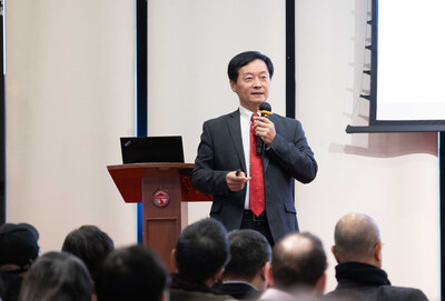 President S. Joe Qin opens the series of seminars on “A Personal Perspective on Doing Good Research”.