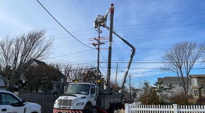 JCP&L crews perform upgrades along high-voltage sub-transmission lines in Monmouth Beach, NJ..