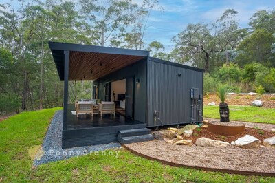 A high-quality portable home installed in Glenroy by PennyGranny