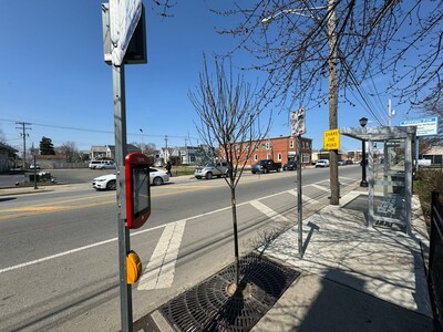 COTA modernises transit stops with Papercast e-paper signage