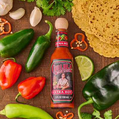 Cholula® is welcoming a new member to its ‘familia’ of products, Cholula® Extra Hot. Made using many of the same iconic ingredients Cholula® Hot Sauce is known for, this extra spicy version is the evolution of the generations-old family recipe that continues to feature arbol and piquin peppers with a blend of vibrant spices.