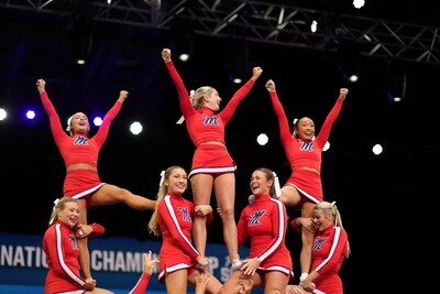 Division IA All Girl Cheer Champions: University of Mississippi