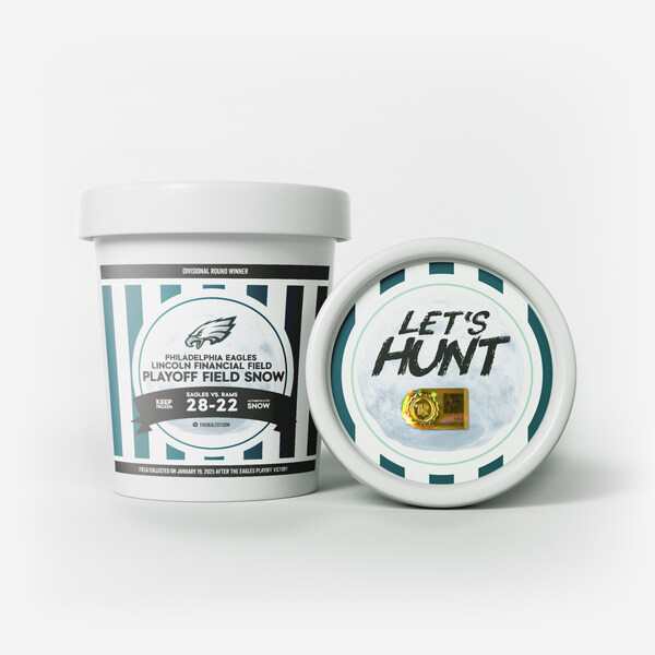 Official Philadelphia Eagles commemorative snow pint, collected from the Lincoln Financial Field playing surface during Sunday's Divisional Round playoff victory. Limited to 100 units, this one-of-a-kind collectible celebrates the Eagles' journey to the NFC Championship.