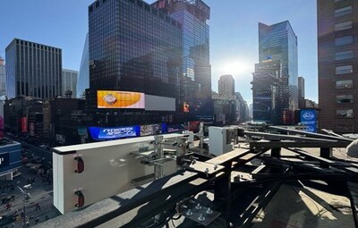 Baylin Technologies Multibeam Antennas Installed at New York City’s Times Square (CNW Group/Baylin Technologies Inc.)