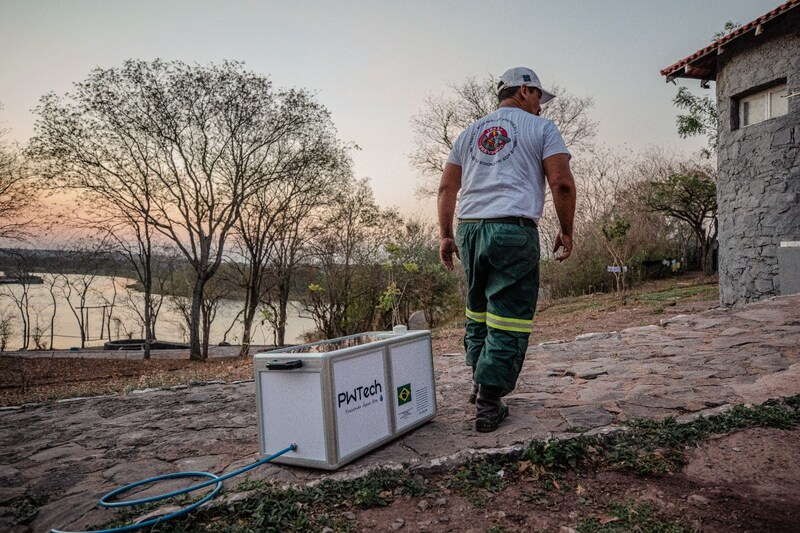 Unable to view the image, Please provide a valid URL.