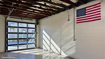 A versatile commercial space with ample natural light, directly connected to the plaza and perfect for a community-focused tenant. (PRNewsfoto/Terry Commercial Realty, LLC)