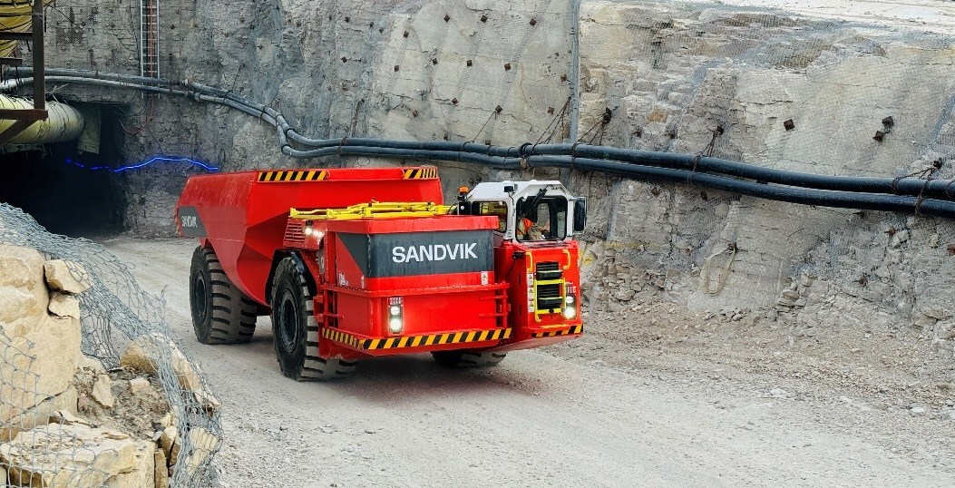 BEV Haul Truck Heading to Surface (CNW Group/Foran Mining Corporation) BEV Haul Truck Heading to Surface (CNW Group/Foran Mining Corporation)