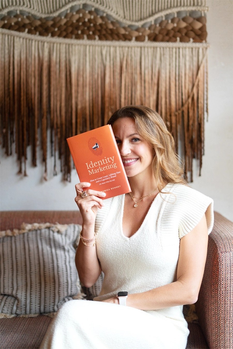 New Book Identity Marketing Reveals How to Build Loyal Fans and Legendary Brands in a Changing Consumer Landscape